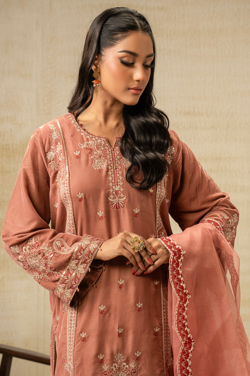 Zeen | Winter 25 | WUM35865-3