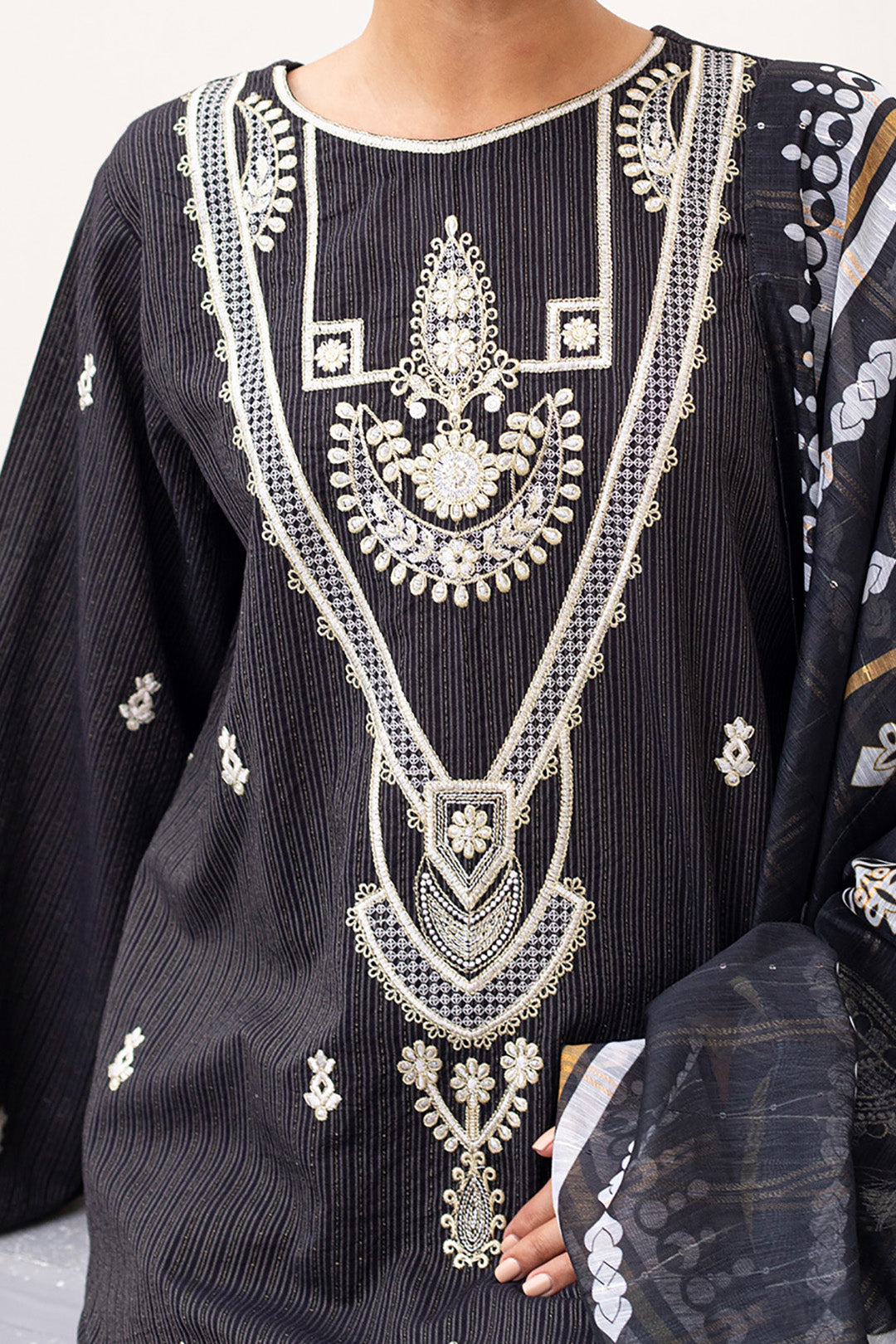 Zellbury | Unstitched 3 Piece Lawn | Embroidered Shirt Shalwar Dupatta - 0190 -  Zellbury Women Signature Unstitched - Original Designer Dress - House of Maryam