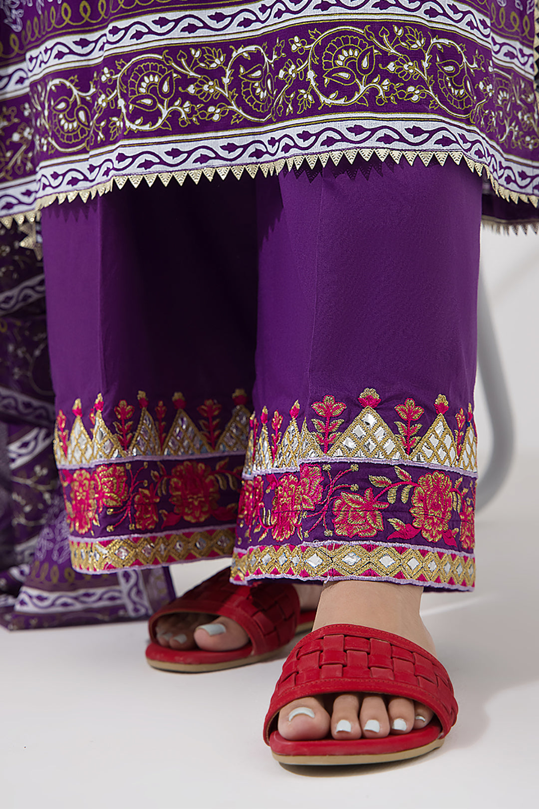 Zellbury | Unstitched 3 Piece Lawn | Embroidered Shirt Shalwar Dupatta - 0196 -  Zellbury Women Signature Unstitched - Original Designer Dress - House of Maryam