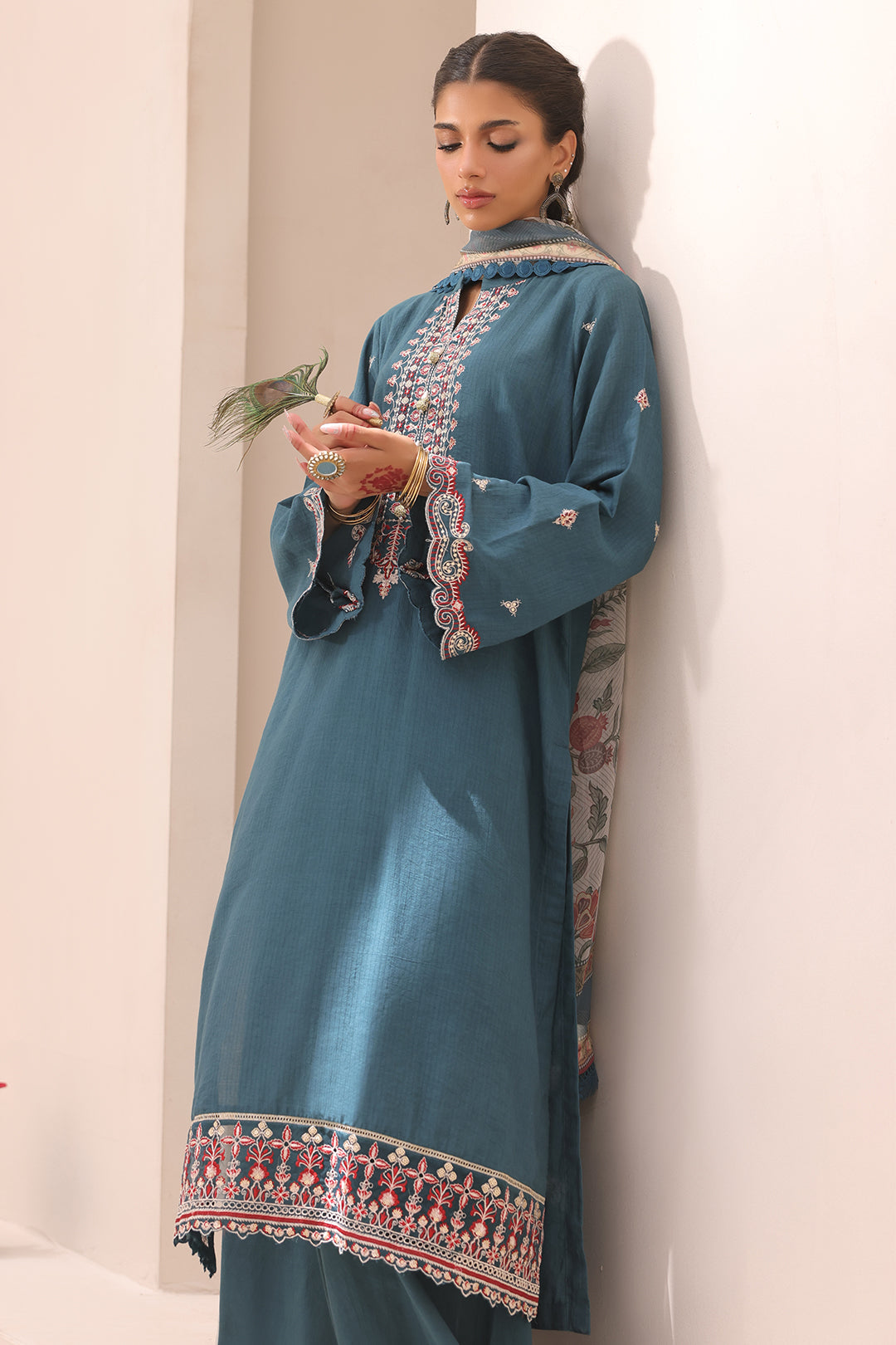 Zellbury | Unstitched 3 Piece Lawn | Embroidered Shirt Shalwar Dupatta - 1549