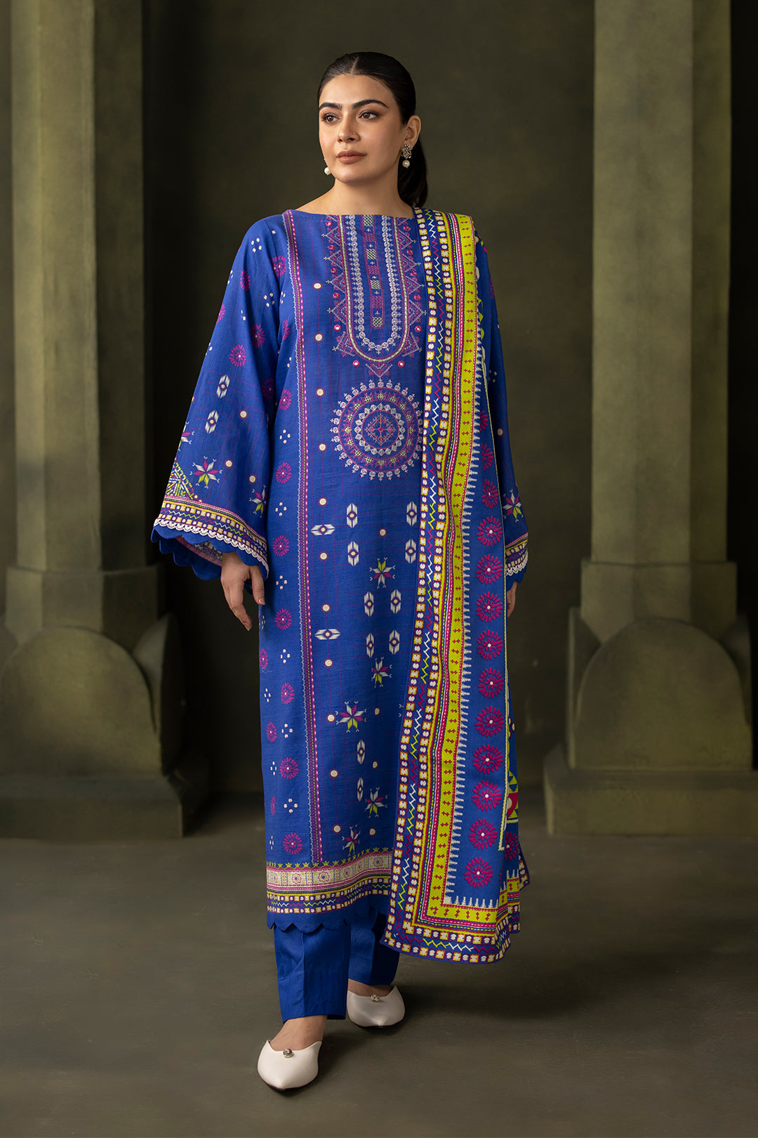 Zellbury | Unstitched 2 Piece Khaddar | Embroidered Shirt Dupatta - 0180