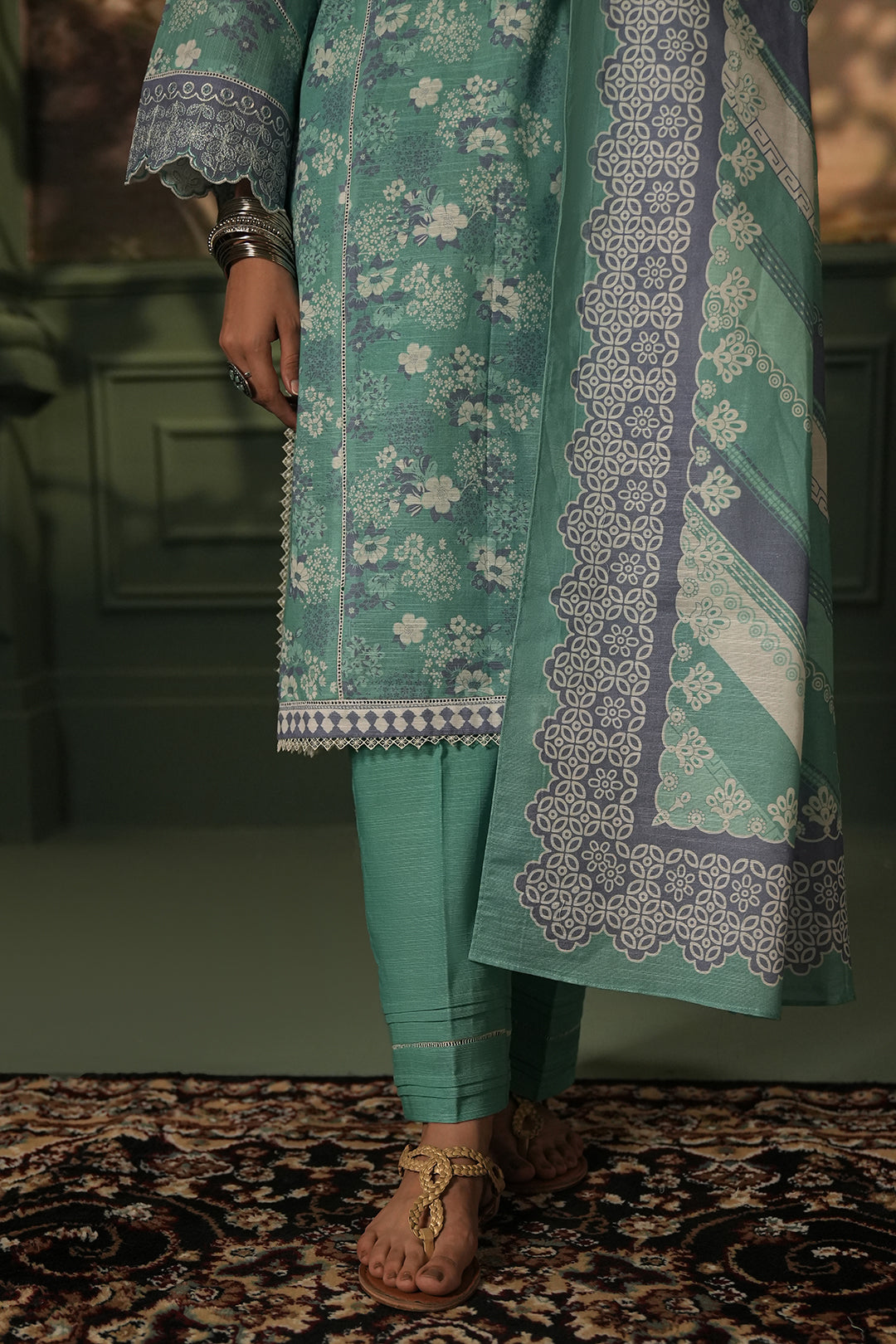 Zellbury | Unstitched 2 Piece Khaddar | Embroidered Shirt Dupatta - 0351