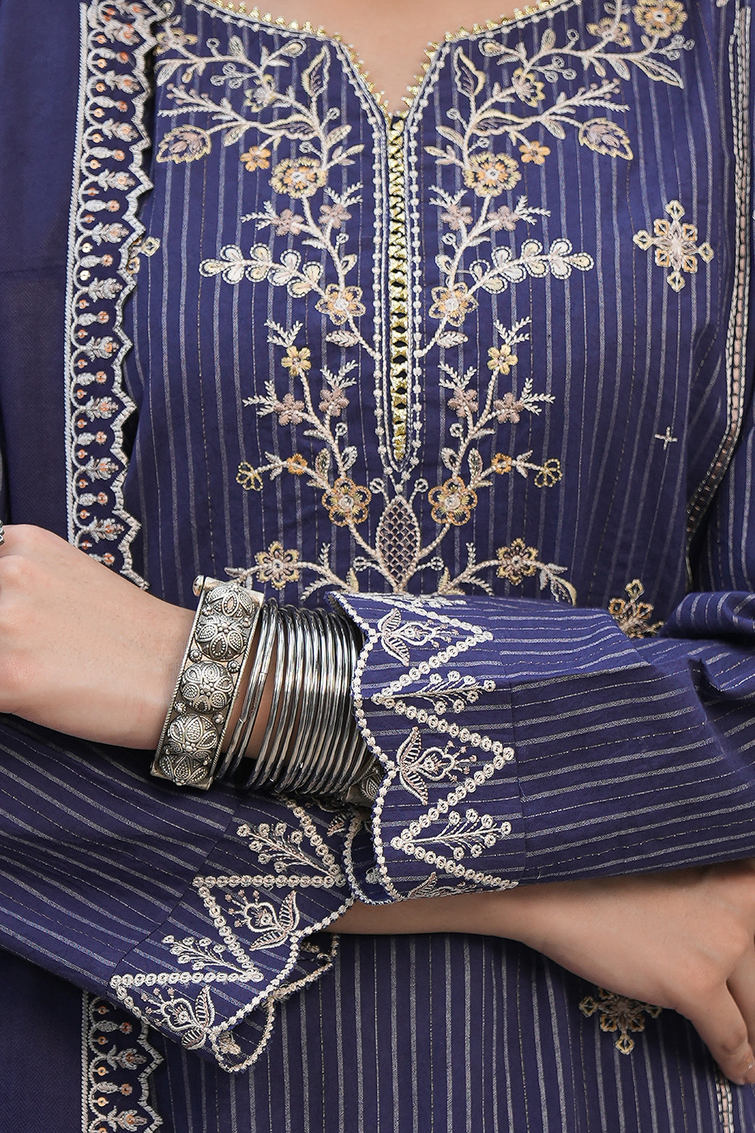 Zellbury | Unstitched 3 Piece Khaddar | Embroidered Shirt Shalwar Shawl - 0409 -  Zellbury Women Essential Unstitched - Original Designer Dress - House of Maryam