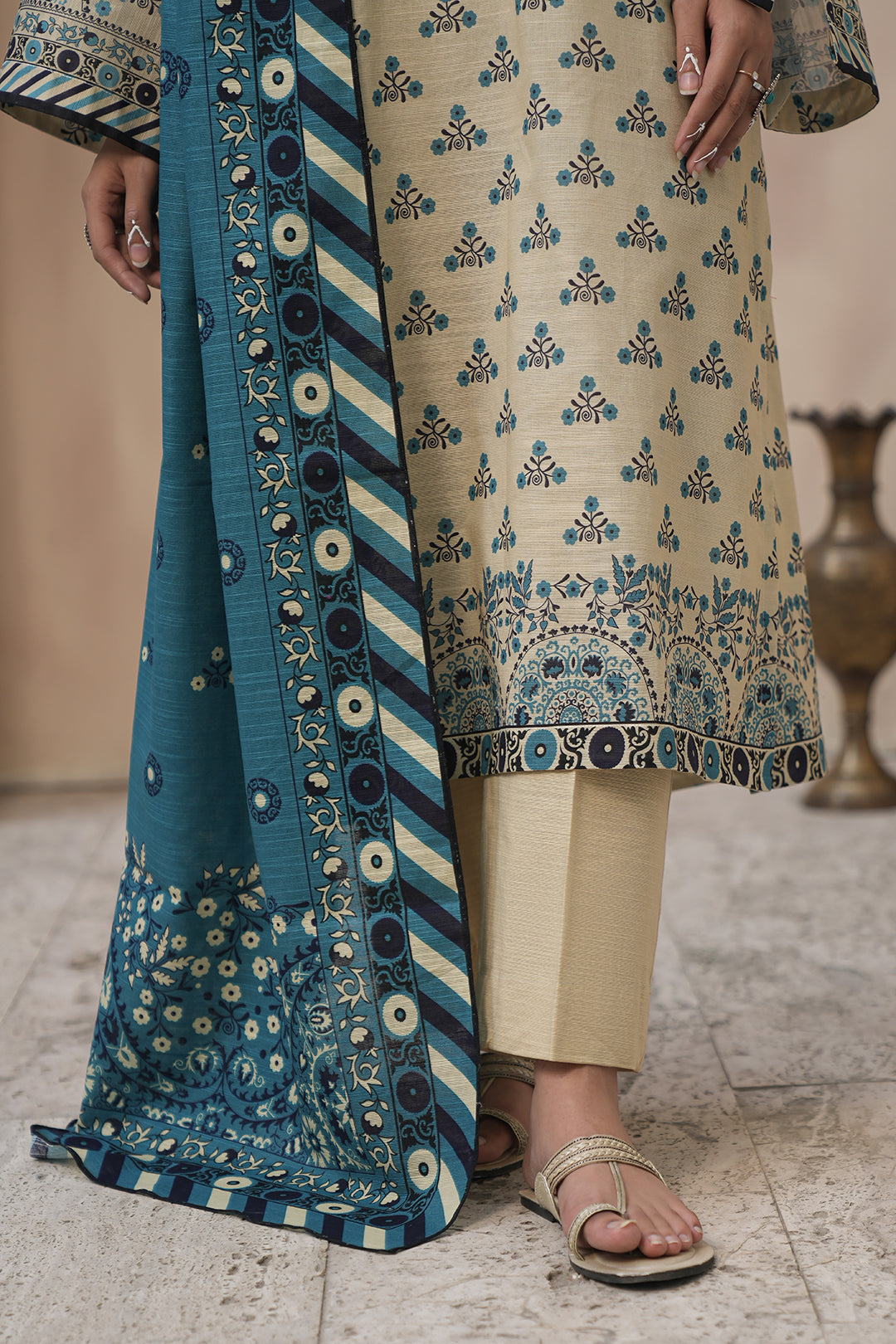 Zellbury | Unstitched 3 Piece Khaddar | Shirt Shalwar Dupatta - 0445