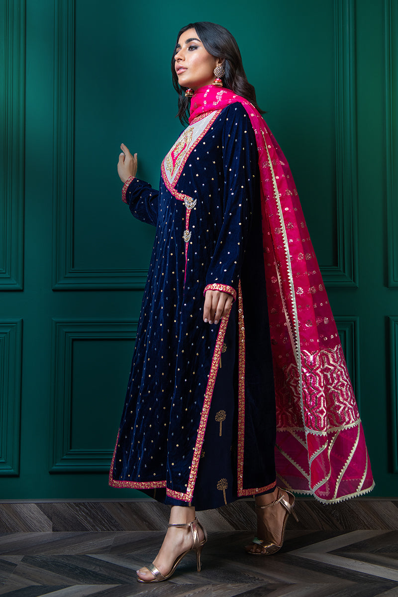 Wardha Saleem | Velvets Winter Fall 24 |  Shalimar -  Wardha Saleem Ladies Clothes - Original Designer Dress - House of Maryam
