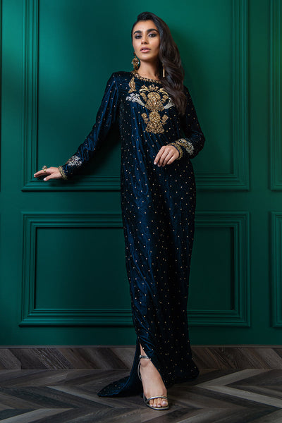 Wardha Saleem | Velvets Winter Fall 24 |  Shikar Gah 2 -  Wardha Saleem Ladies Clothes - Original Designer Dress - House of Maryam