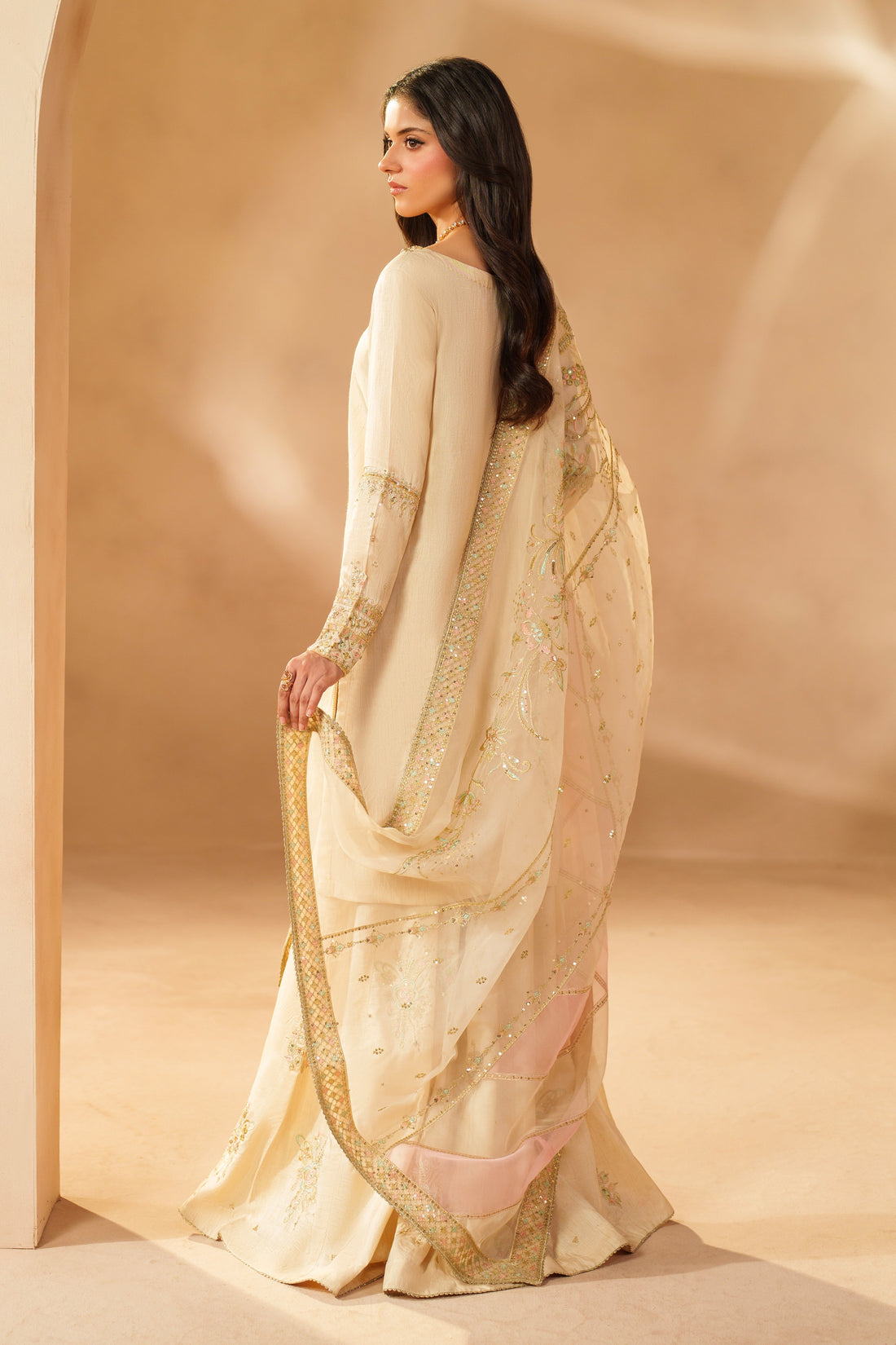 Naqshi | Pret | Mawrah