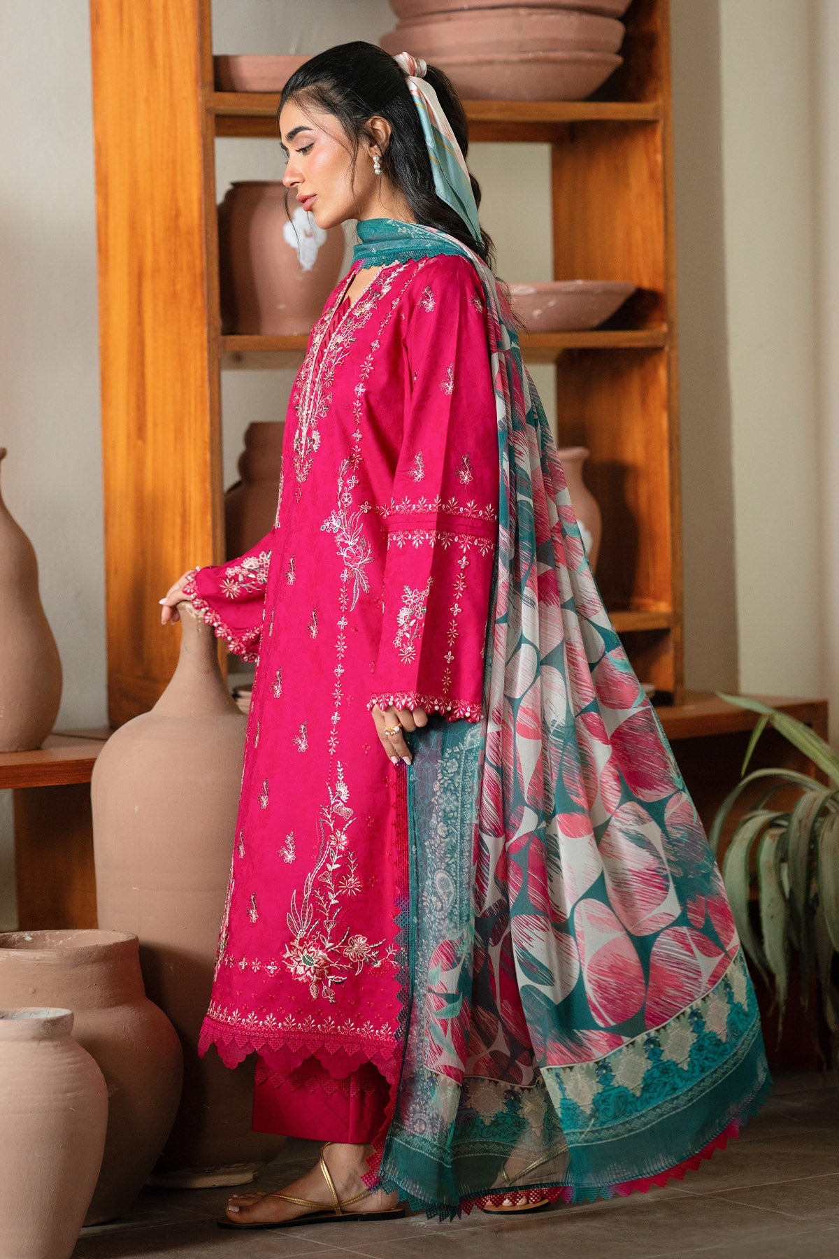 Nureh | Raha Lawn | NE-236, image 4