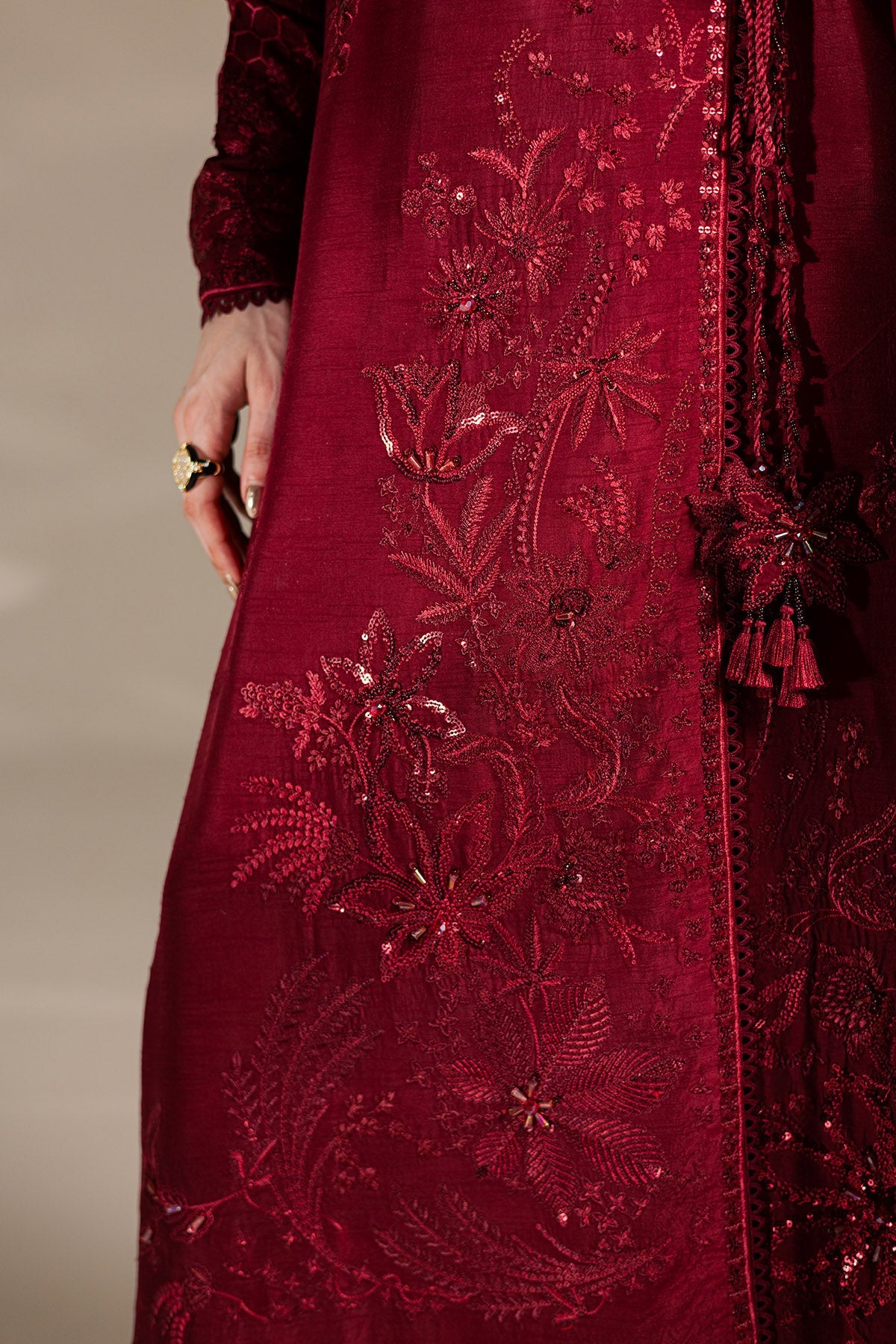 Nureh | The Silk 26 | S-32, image 4