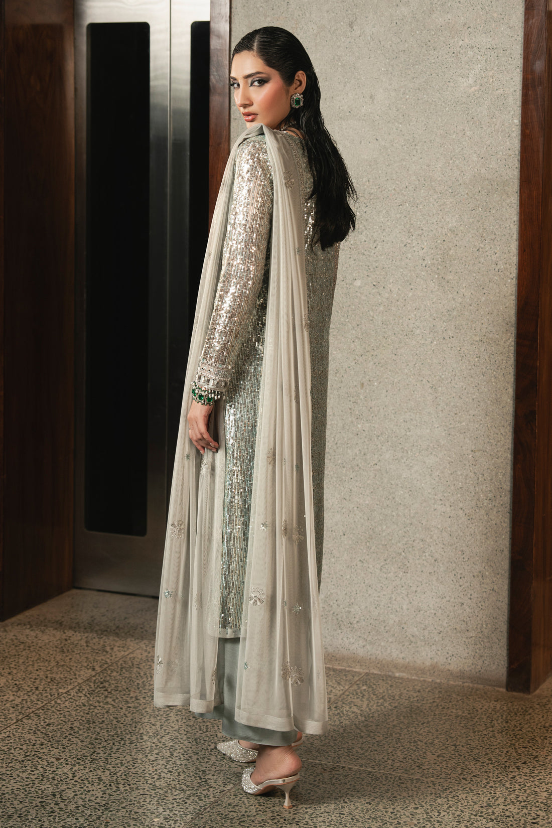 Naqshi | Pret | Urmain