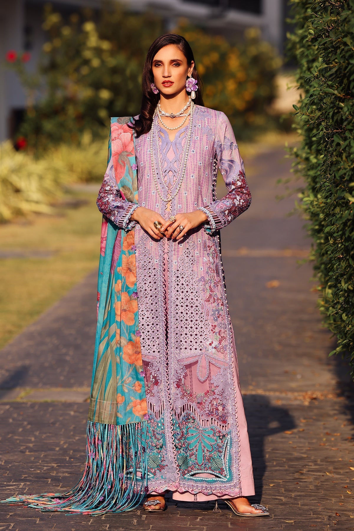 Afrozeh Chrysa lilac embroidered lawn suit