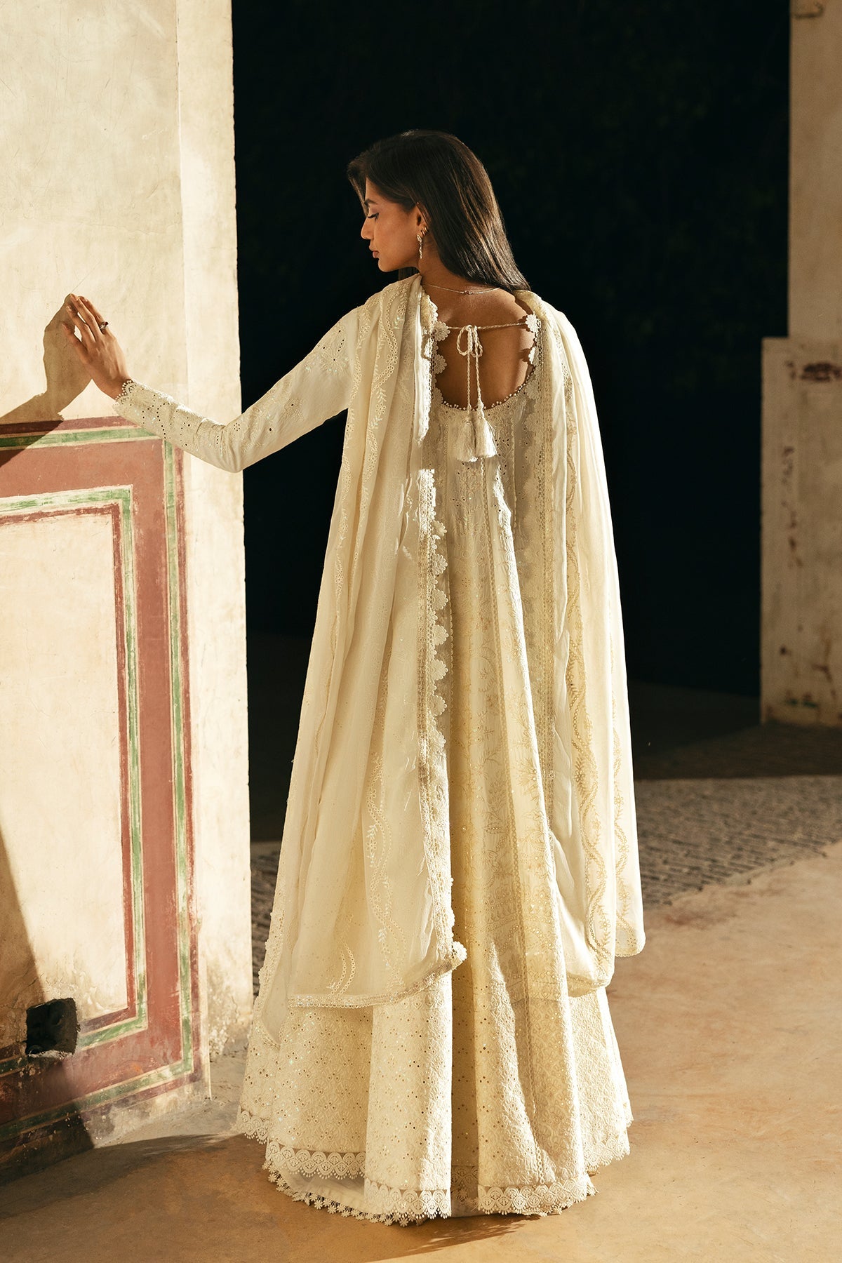 Afrozeh Ishq off white embroidered lawn suit, photo 2
