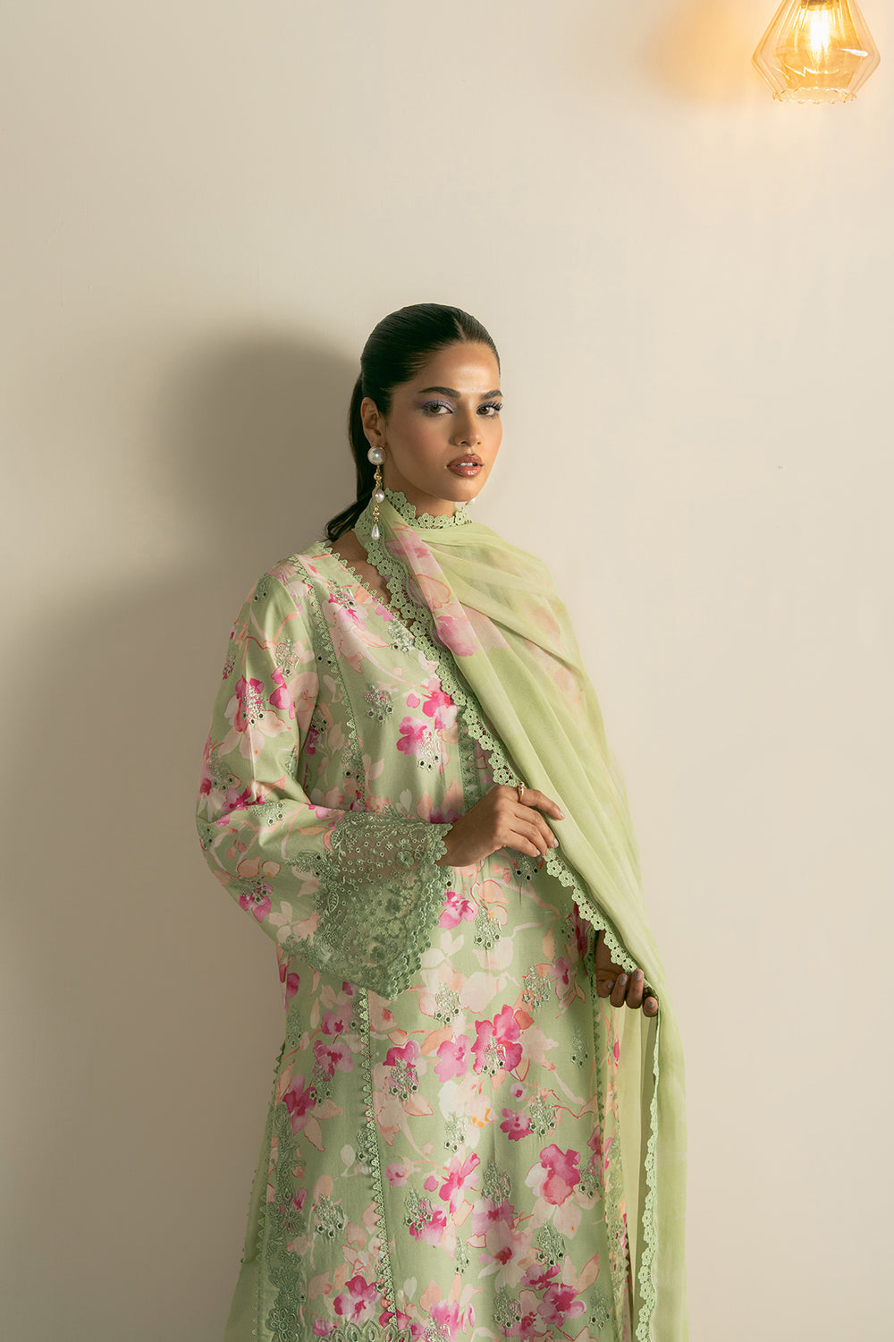 Ayzel | Zephyr Core Collection | Nisa-3