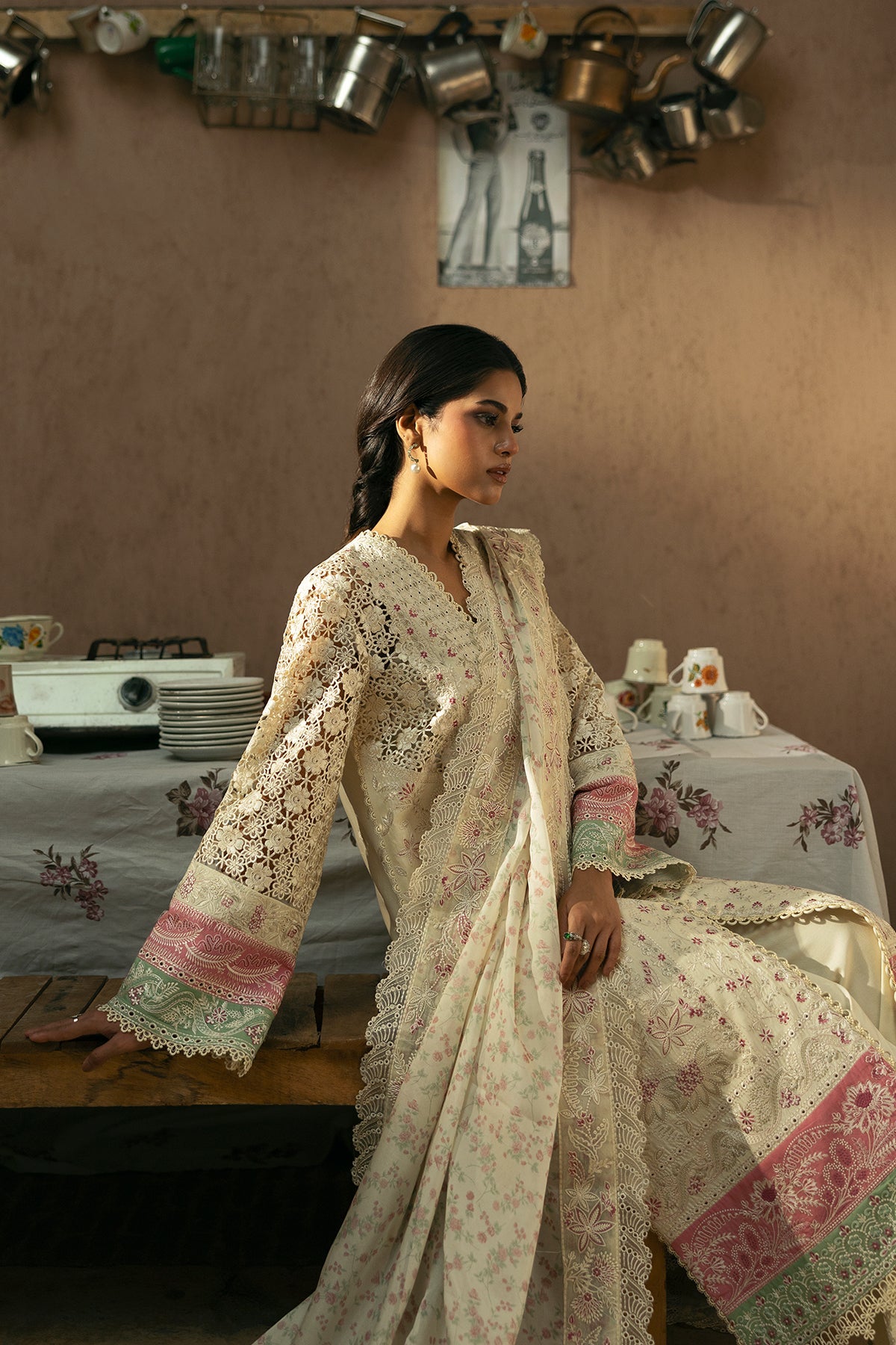Afrozeh Mohabbat beige embroidered lawn suit, photo 4