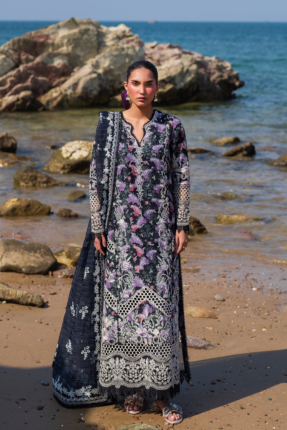 Afrozeh | Endless Summer | Velour -  Afrozeh Ladies Clothes - Original Designer Dress - House of Maryam