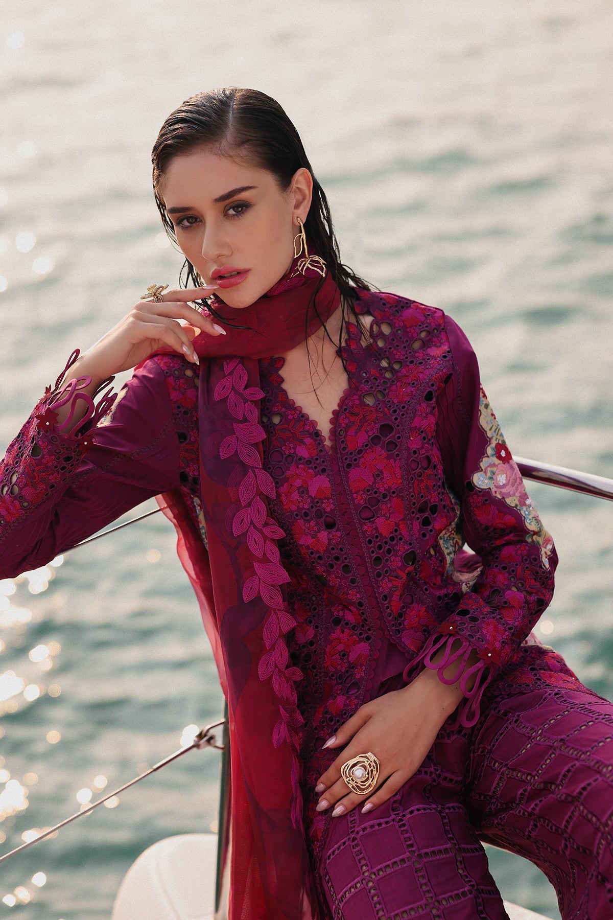 Afrozeh Serene magenta embroidered lawn suit, photo 5