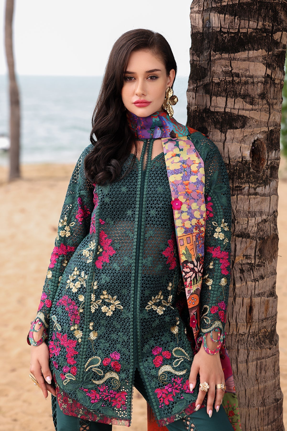 Afrozeh Vermora green embroidered lawn suit, photo 3