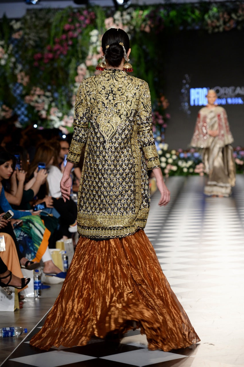 Nida Azwer | Bridals | Rb18-Fo-S-30 -  Nida Azwer Bridals - Original Designer Dress - House of Maryam