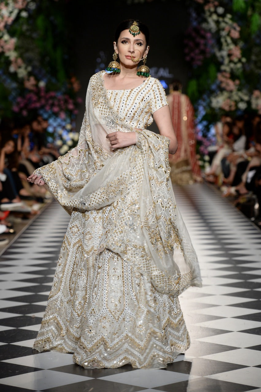 Nida Azwer | Bridals | Rb18-Cr-L-22 -  Nida Azwer Bridals - Original Designer Dress - House of Maryam