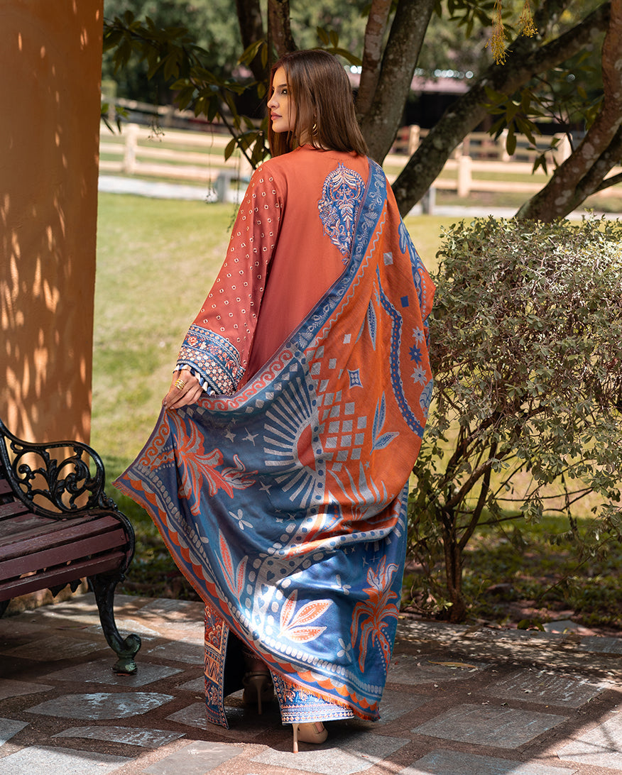 Mushq | Winter Broadway 25 |  Whispers of Change, image 2