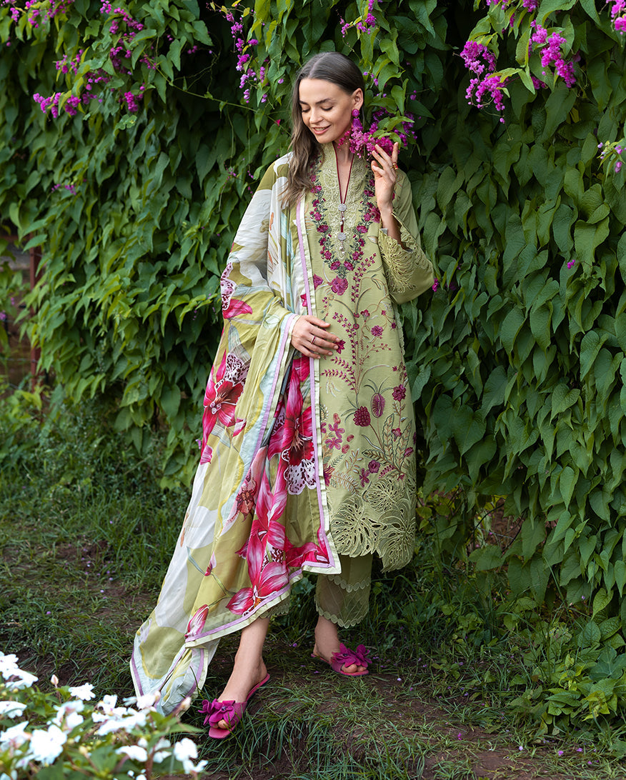 Mushq | Hemline the Secret Garden | Wildflower Waltz, image 2