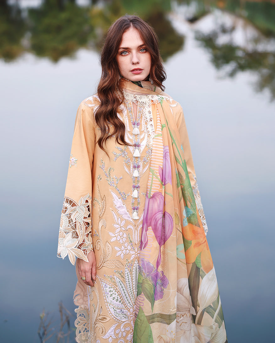 Mushq | The Secret Garden Lawn | Wisteria Veil, image 3