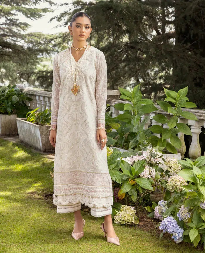 Xenia Formals | Zahra Luxury Formals 23 | Shaqraa by Designer Xenia Formal - House of Maryam - Pakistani Designer Ethnic Wear in {{ shop.shopifyCountryName }}