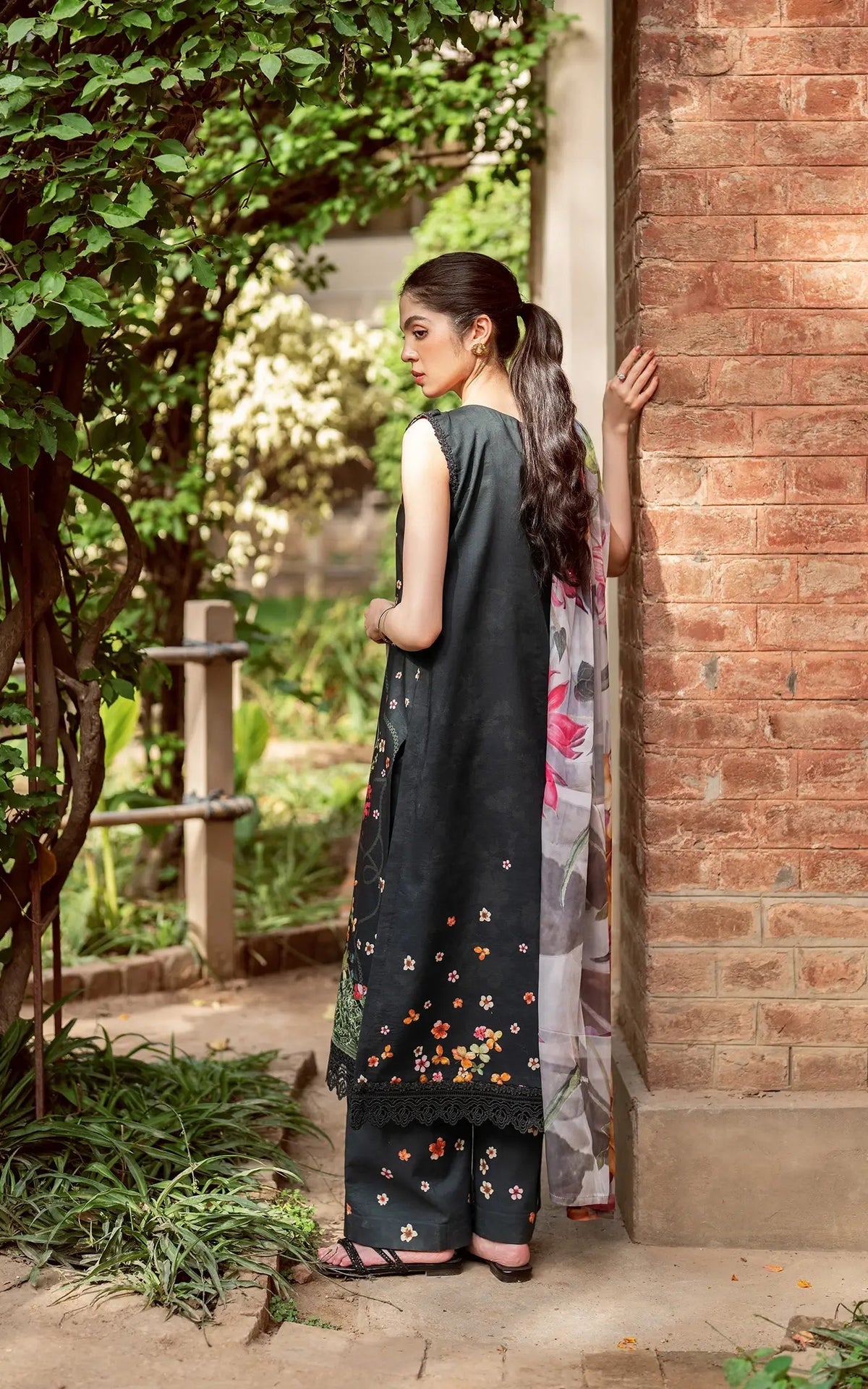 Asifa and Nabeel | Yakin Summer 25 | Elysian-(YKL25-11) -  Asifa and Nabeel Ladies Clothes - Original Designer Dress - House of Maryam