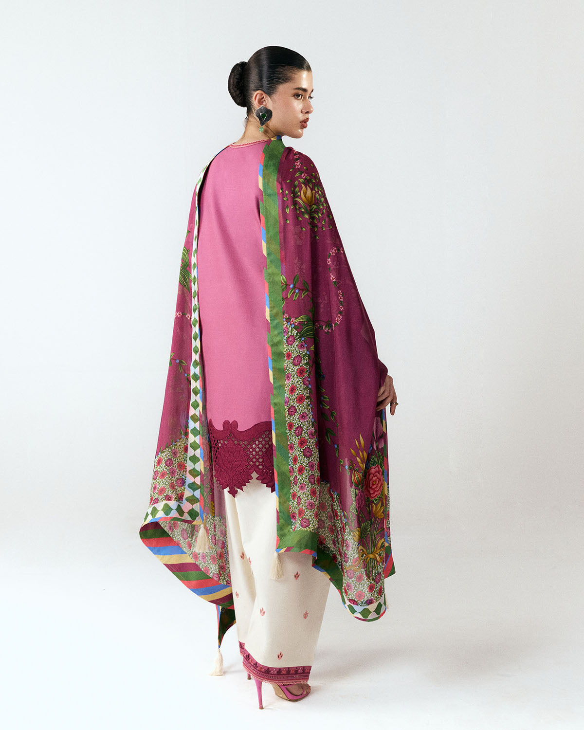 Jugnu | SS 26 Lawn | Yawi, image 2