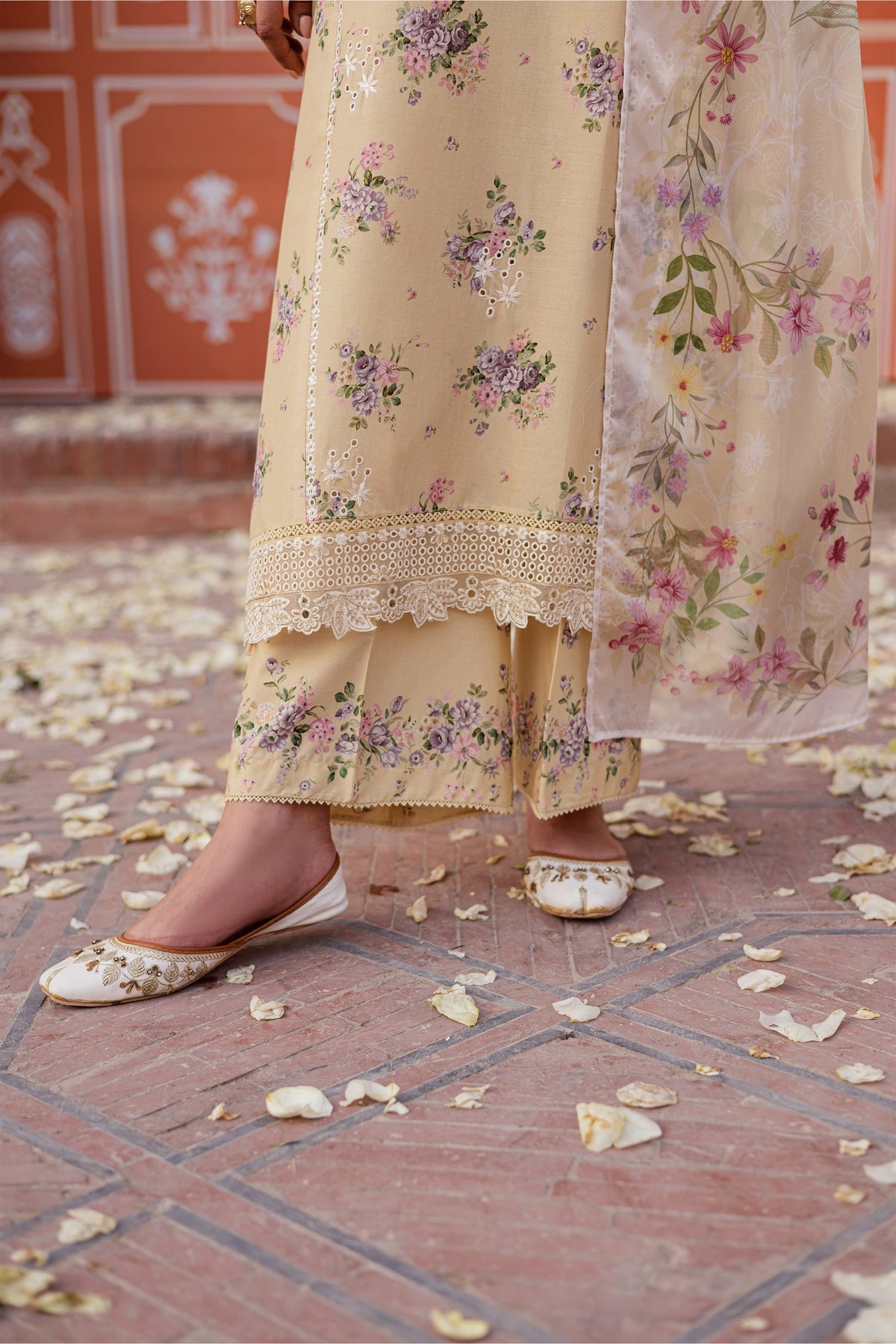 Batik | Festive Eid 26 | Yellow Pie, image 5