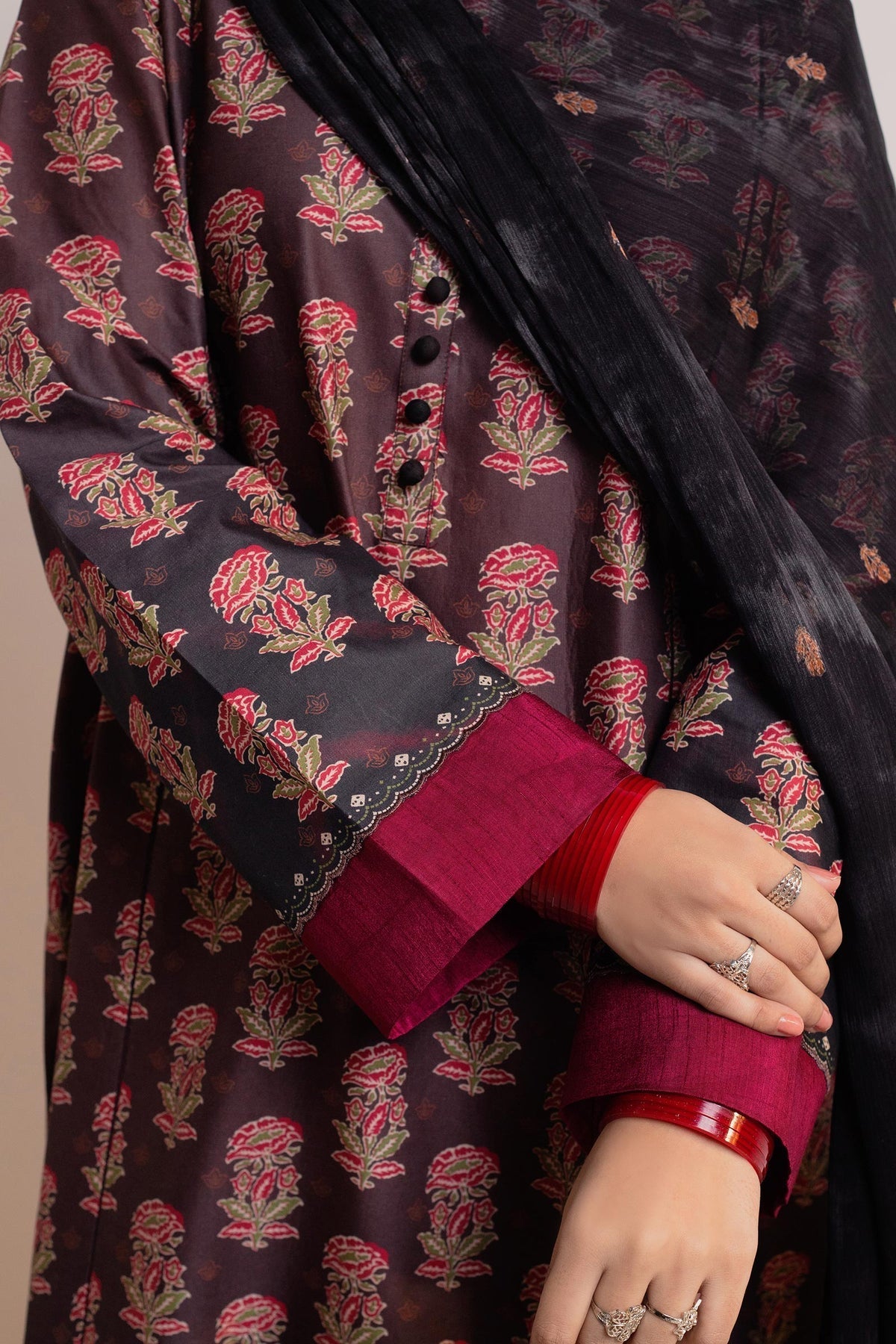 Zara Shahjahan | Coco Prints 24 | SURKH-D9 -  Zara Shahjahan Luxury - Original Designer Dress - House of Maryam