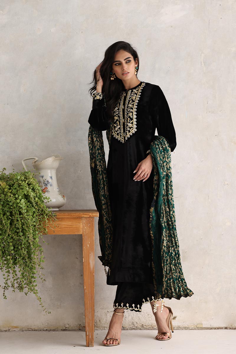 Sana Abbas | Velvet Formals | ZAAI -  Sana Abbas Ladies Clothes - Original Designer Dress - House of Maryam