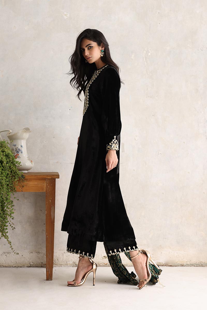 Sana Abbas | Velvet Formals | ZAAI -  Sana Abbas Ladies Clothes - Original Designer Dress - House of Maryam