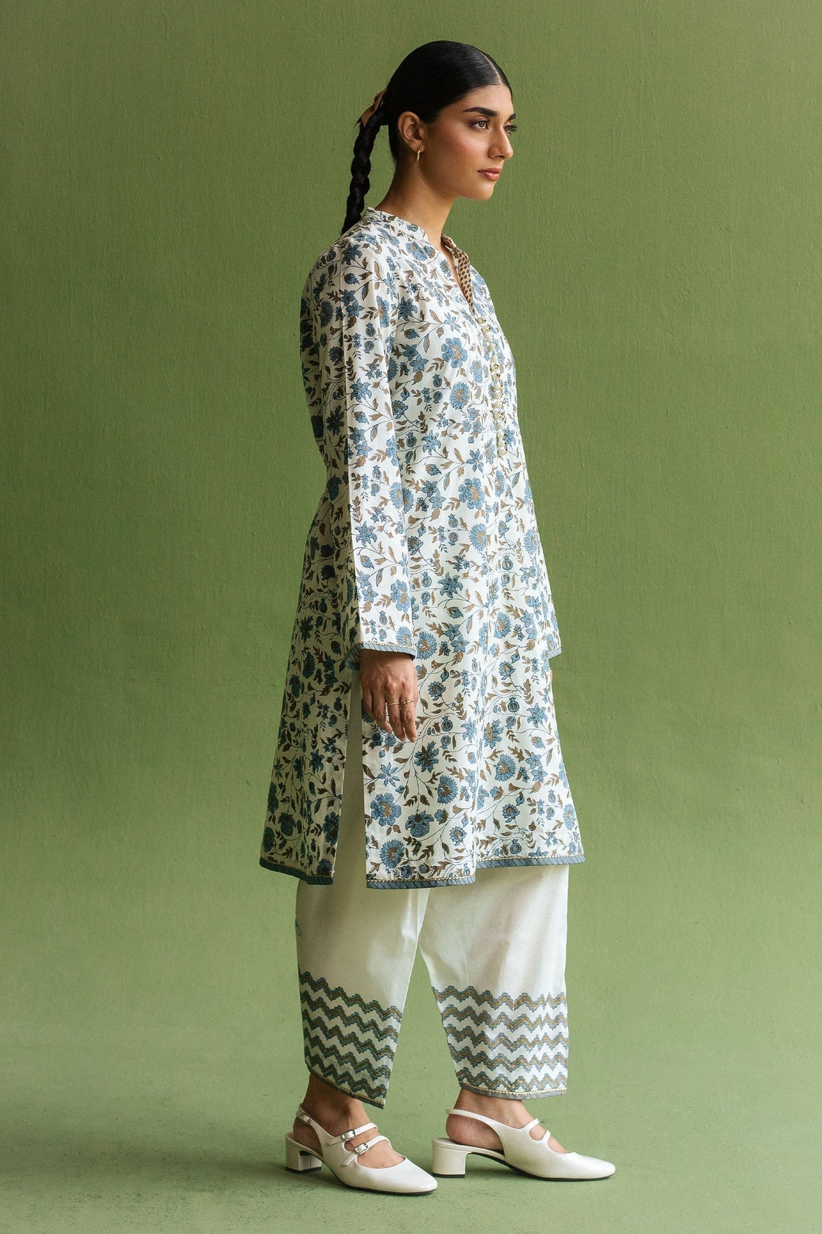 Zara Shahjahan | Handcrafted Suits | ZHC-051 -  Zara Shahjahan Luxury - Original Designer Dress - House of Maryam