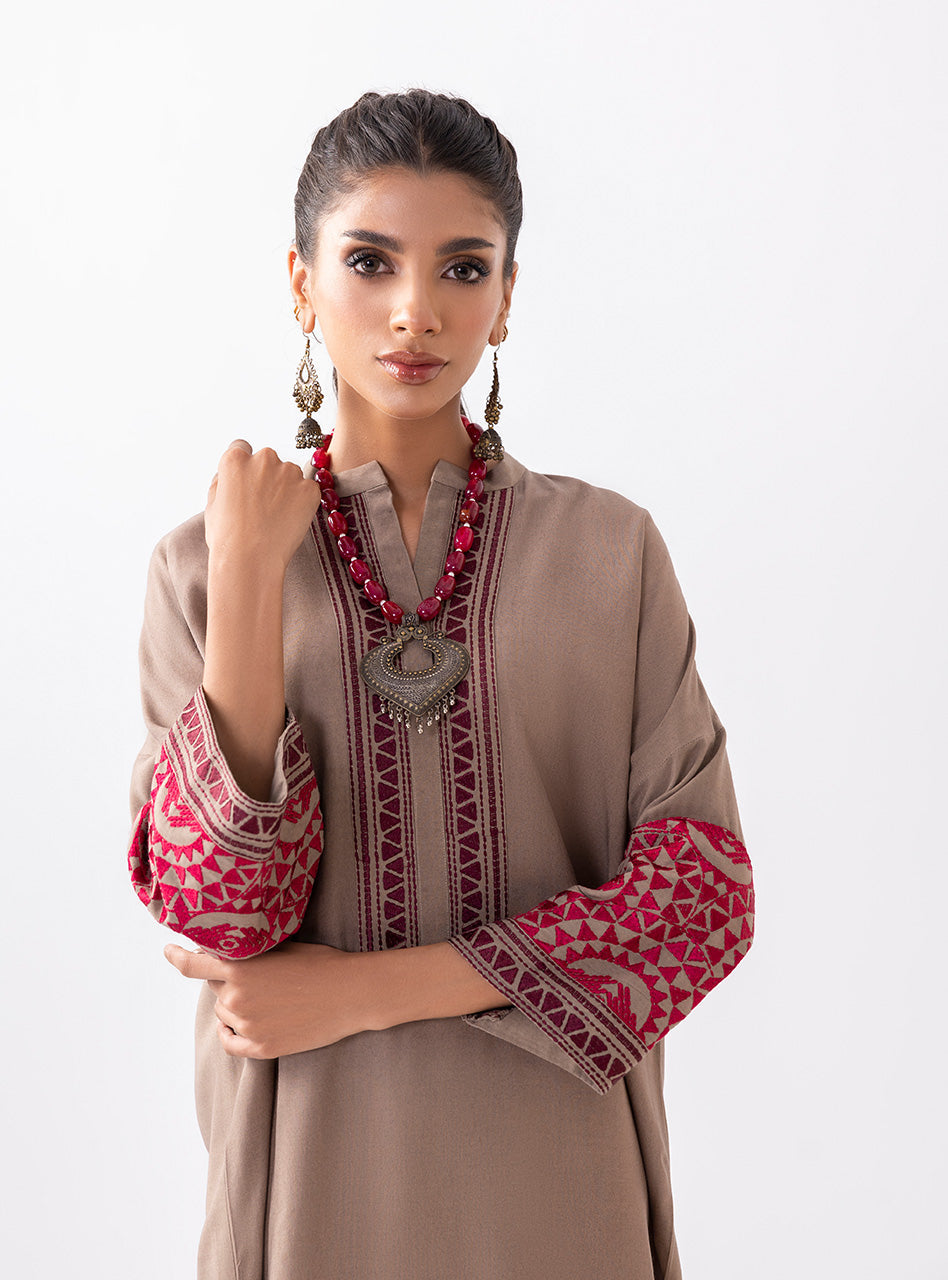 Zainab Chottani | Aara Casual Pret |  Sandy Beige -  Zainab Chottani Ladies Clothes - Original Designer Dress - House of Maryam