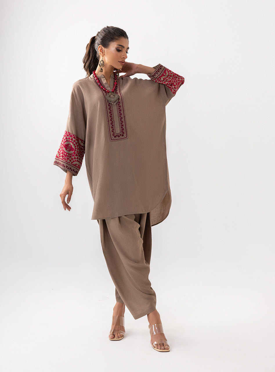 Zainab Chottani | Aara Casual Pret |  Sandy Beige -  Zainab Chottani Ladies Clothes - Original Designer Dress - House of Maryam