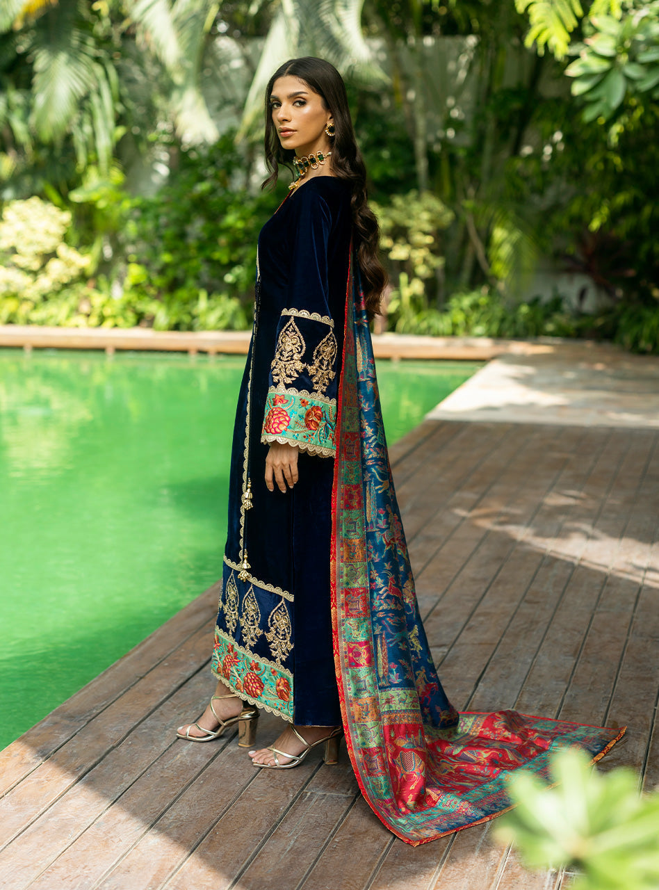 Zainab Chottani | Makhmal Luxe Pret | Farrin -  Zainab Chottani Ladies Clothes -  House of Maryam