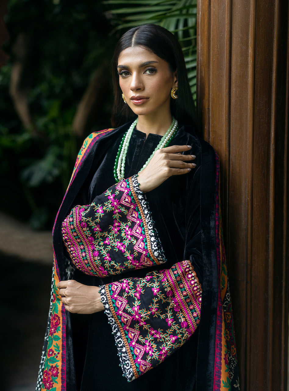 Zainab Chottani | Makhmal Luxe Pret | Ghazaleh -  Zainab Chottani Ladies Clothes - Original Designer Dress - House of Maryam