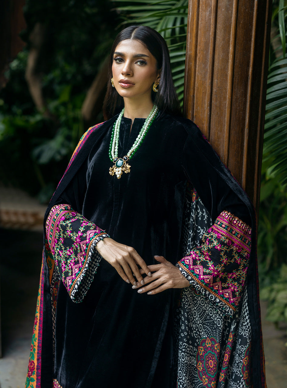 Zainab Chottani | Makhmal Luxe Pret | Ghazaleh -  Zainab Chottani Ladies Clothes - Original Designer Dress - House of Maryam