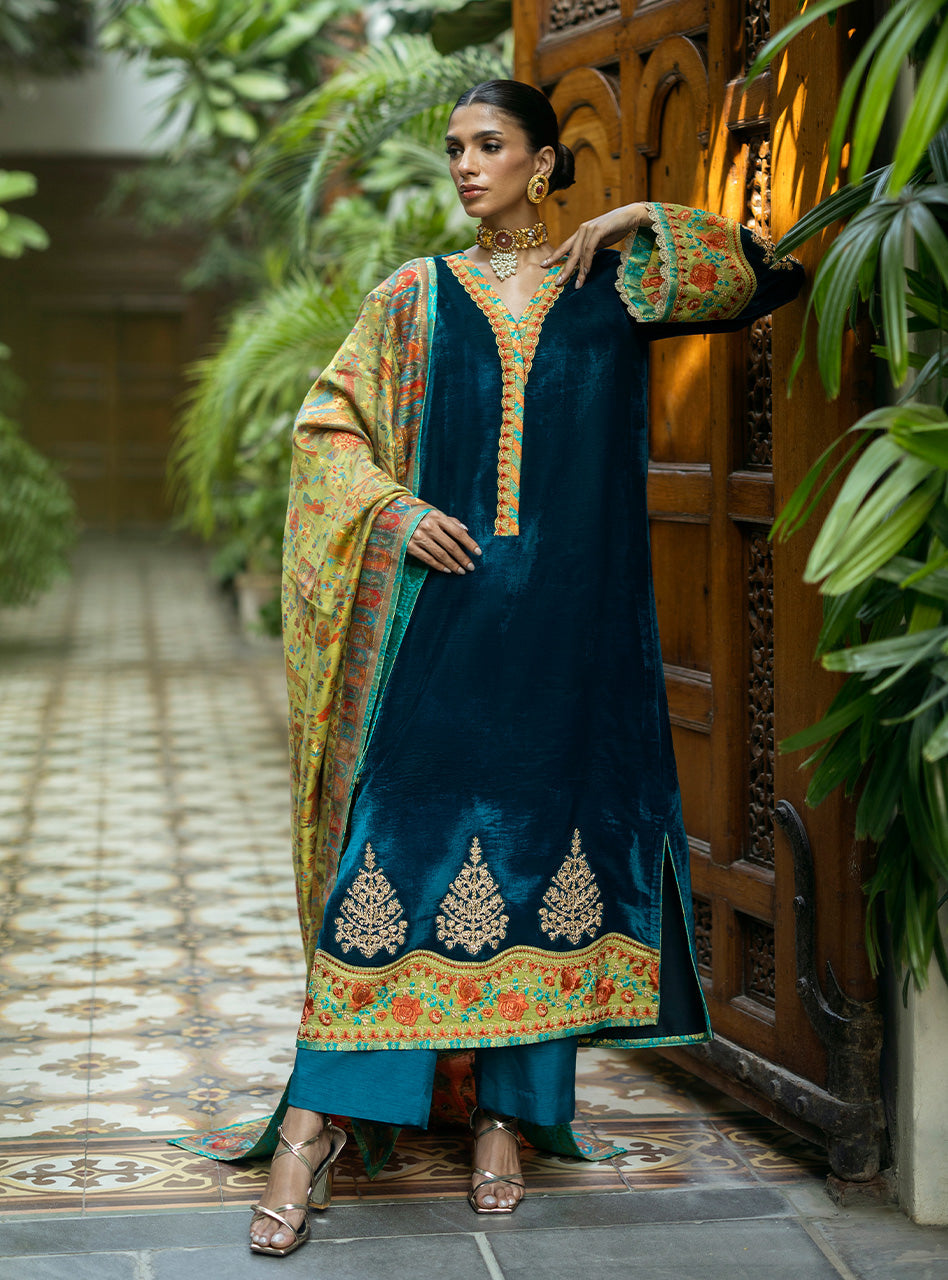Zainab Chottani | Makhmal Luxe Pret | Soltani -  Zainab Chottani Ladies Clothes - Original Designer Dress - House of Maryam