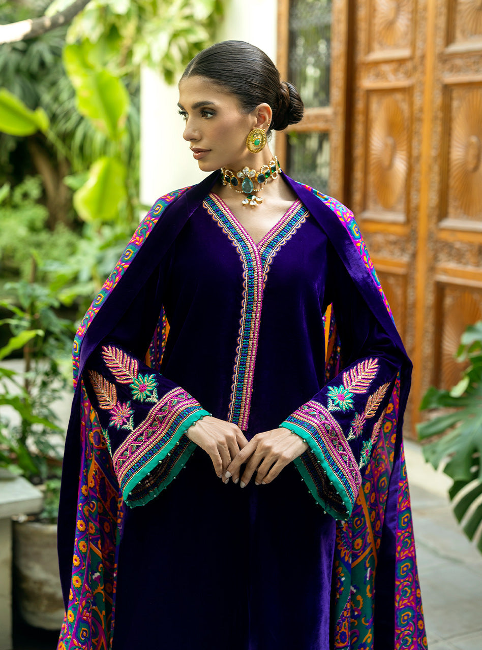Zainab Chottani | Makhmal Luxe Pret | Rangin -  Zainab Chottani Ladies Clothes - Original Designer Dress - House of Maryam