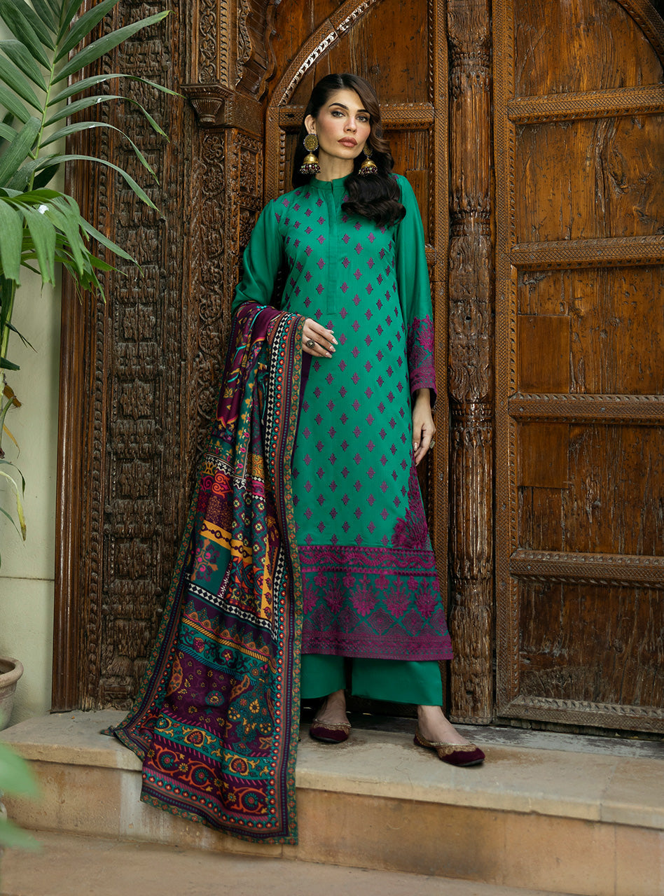 Zainab Chottani | Winter Shawls 24 | Esha -  Zainab Chottani Ladies Clothes - Original Designer Dress - House of Maryam