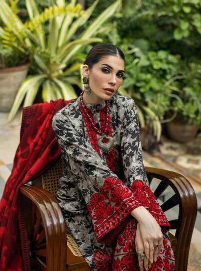 Zainab Chottani | Winter Shawls 24 |  Zemestan -  Zainab Chottani Ladies Clothes - Original Designer Dress - House of Maryam