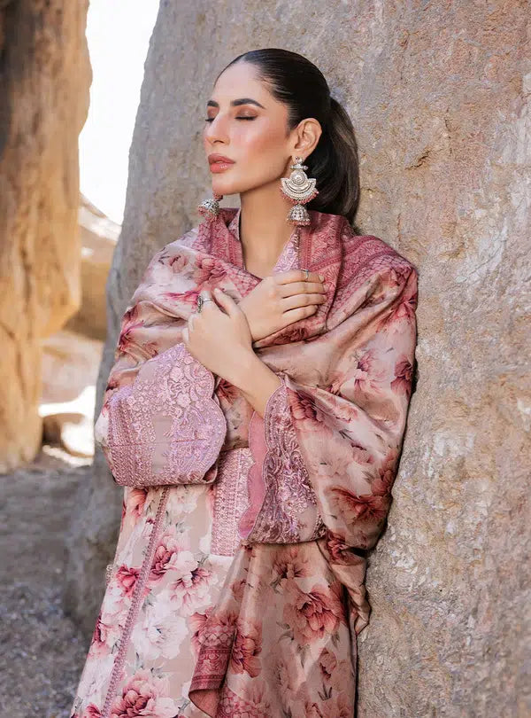 Zainab Chottani | Winter Shawls | Shyra by Zainab Chottani - House of Maryam