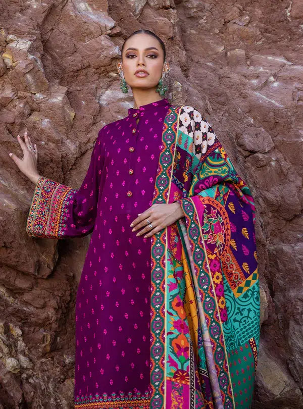 Zainab Chottani | Winter Shawls | Gul -  Zainab Chottani Luxury - Original Designer Dress - House of Maryam