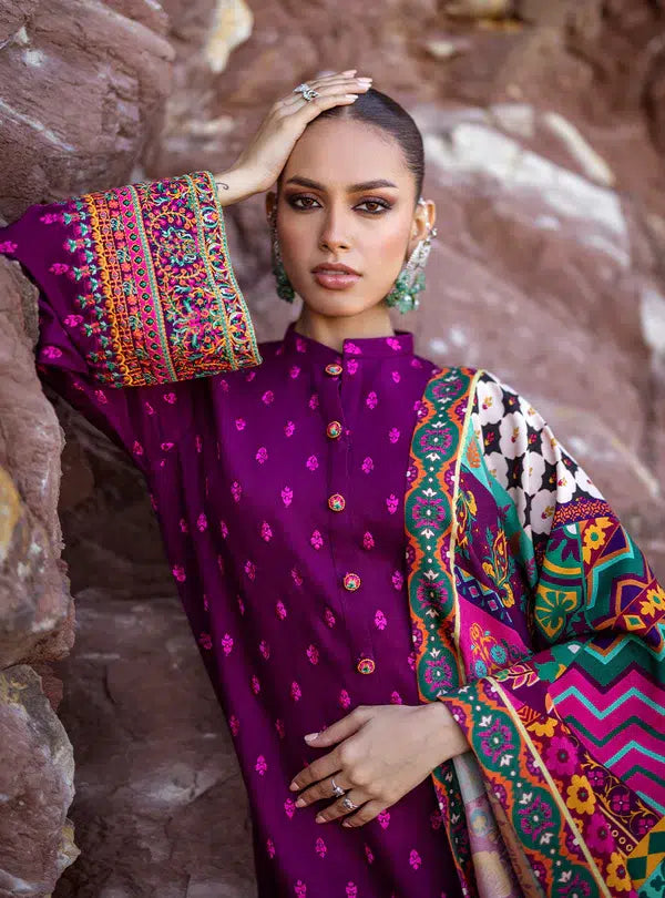 Zainab Chottani | Winter Shawls | Gul -  Zainab Chottani Luxury - Original Designer Dress - House of Maryam