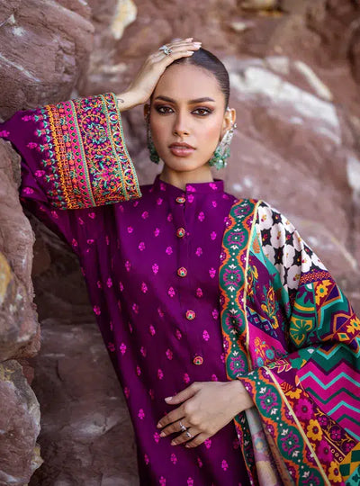 Zainab Chottani | Winter Shawls | Gul -  Zainab Chottani Luxury - Original Designer Dress - House of Maryam
