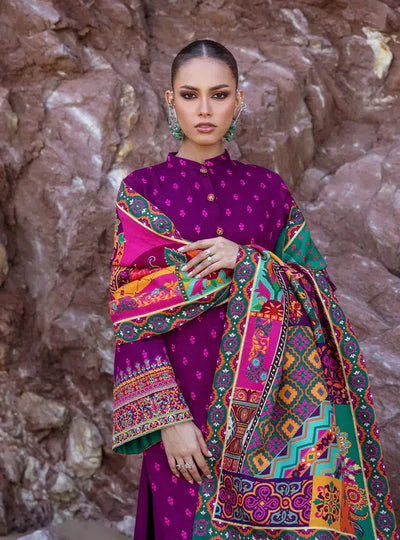 Zainab Chottani | Winter Shawls | Gul -  Zainab Chottani Luxury - Original Designer Dress - House of Maryam