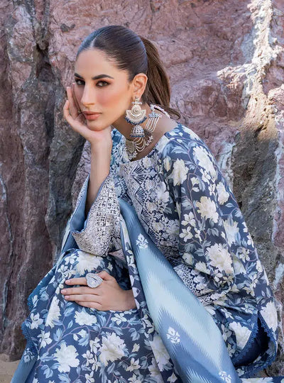 Zainab Chottani | Winter Shawls | Kinara -  Zainab Chottani Luxury - Original Designer Dress - House of Maryam