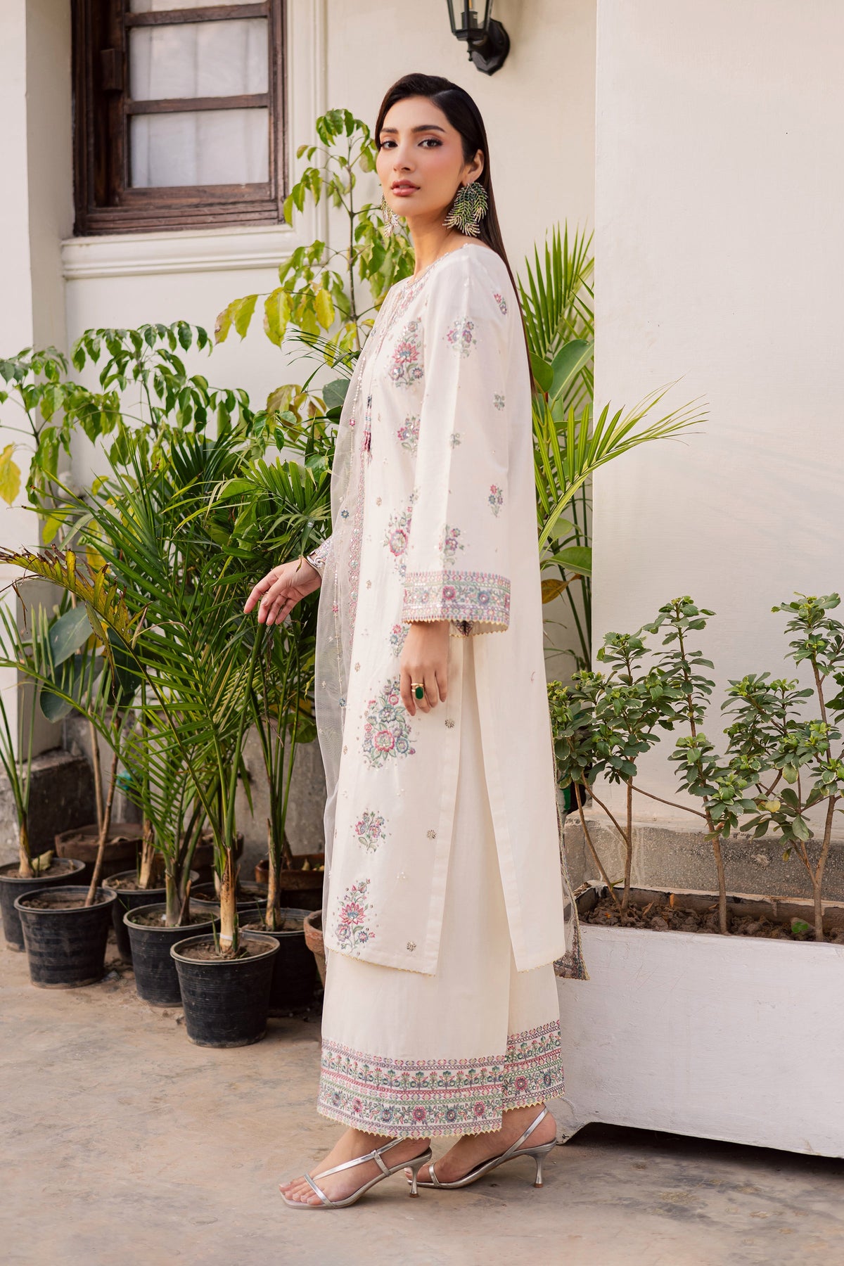 Batik | Feyre Luxury Lawn Eid Edit 26' | Zarkhuba 3Pc-4